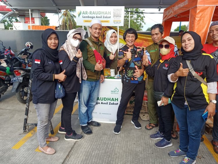 Aksi Peduli Rekan Indonesia Jakut, Gelar Pengobatan Herbal Untuk Korban Kebakaran Depo Pertamina Plumpang