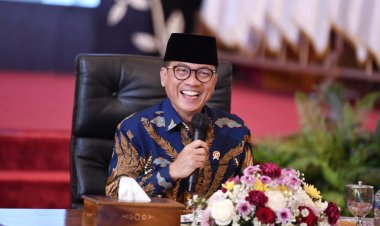 BERPANTUN, CARA MENDES PDT MERAWAT KEARIFAN DESA