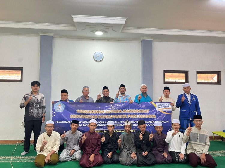 DOSEN UNINDRA LAKUKAN PENGABDIAN KEPADA MASYARAKAT DI PESANTREN AINURIDHO JAKARTA TENTANG PELATIHAN MEMBACA AL-QUR'AN METODE TASBIH