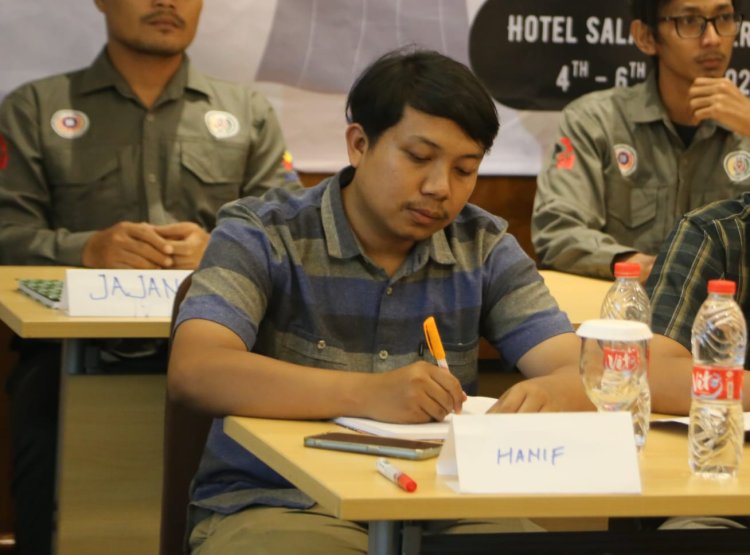 MAKAN GRATIS ALA TURKI UTSMANI VS MBG INDONESIA: ANTARA WARISAN WAKAF DAN BEBAN APBN