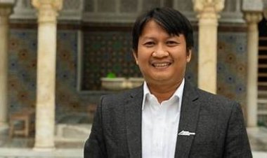 ZEZEN ZAENAL MUTAQIN KRITIK KEBIJAKAN PUBLIKASI ILMIAH DOSEN: JANGAN PAKSAKAN PARADIGMA STEM KE SEMUA DISIPLIN